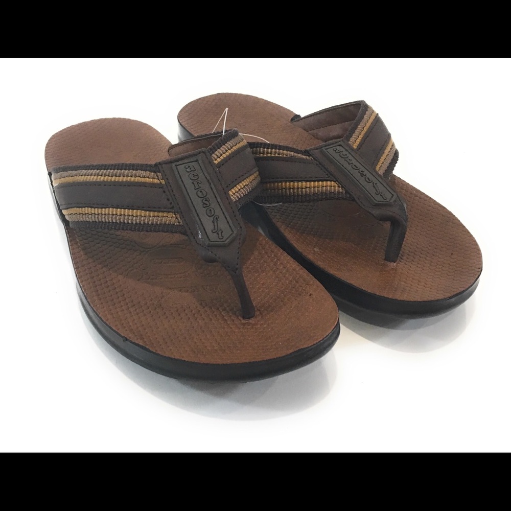 Aerosoft men’s soft brown sandals 8505